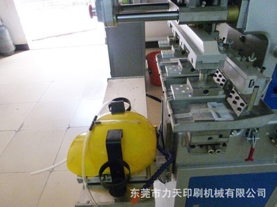S4S四色穿梭印工作帽 革新印刷工藝，力天機(jī)械領(lǐng)航行業(yè)新紀(jì)元